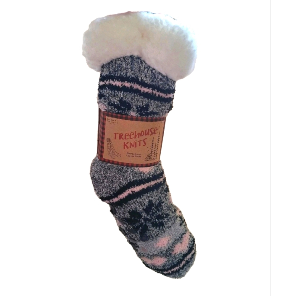 Treehouse Knits Sherpa Lined Slipper Socks NWT Gray Pink White Snowflake Heart